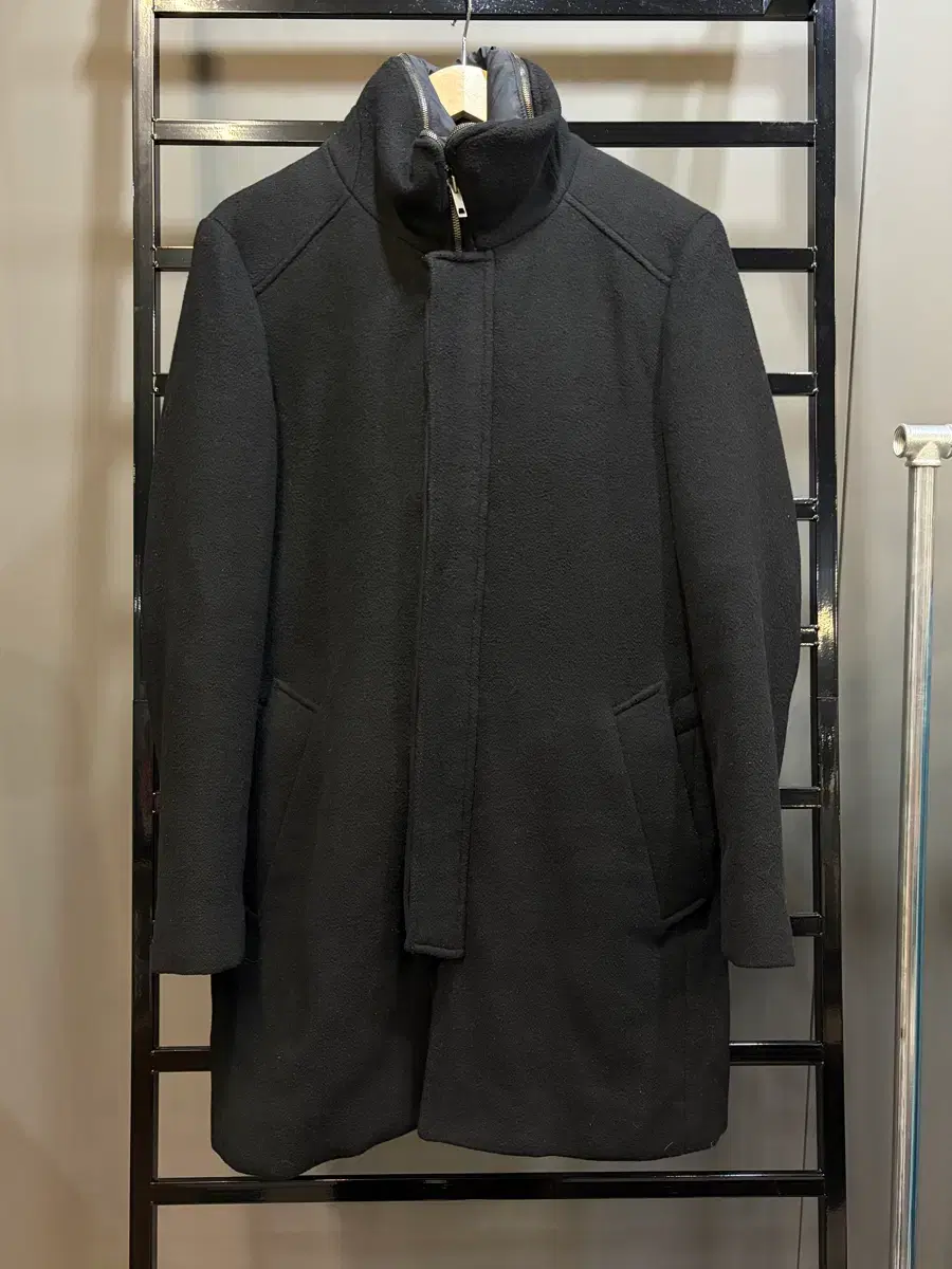 100/L]ソリッドオムウヨンミハイネックウールダックダウン